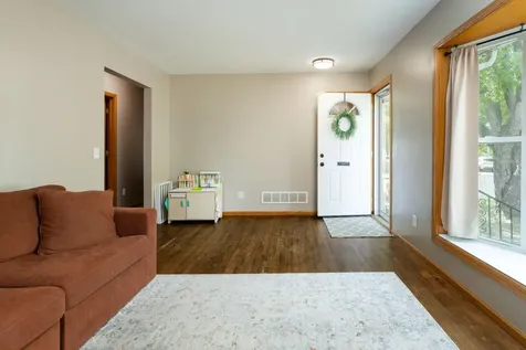 5248 Camden Avenue N Minneapolis MN 55430