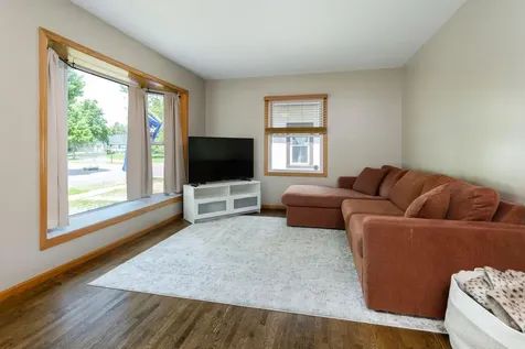 5248 Camden Avenue N Minneapolis MN 55430