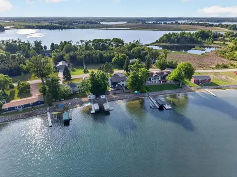 43592 W Paul Lake Drive Perham MN 56573