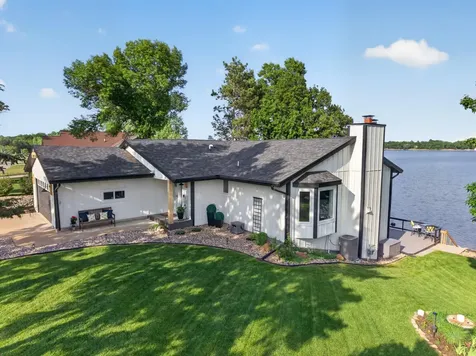 43592 W Paul Lake Drive Perham MN 56573
