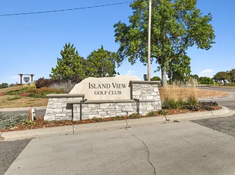 921 Foxglove Terrace Waconia MN 55387