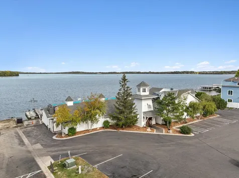 921 Foxglove Terrace Waconia MN 55387