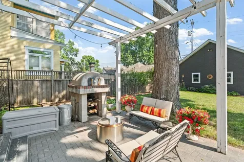 1028 Ashland Avenue Saint Paul MN 55104