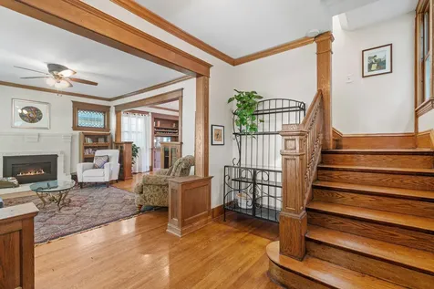 1028 Ashland Avenue Saint Paul MN 55104