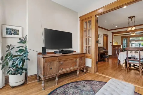1028 Ashland Avenue Saint Paul MN 55104