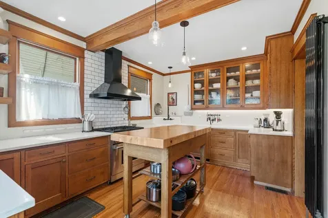 1028 Ashland Avenue Saint Paul MN 55104