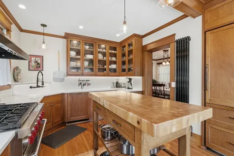 1028 Ashland Avenue Saint Paul MN 55104