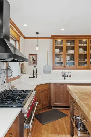 1028 Ashland Avenue Saint Paul MN 55104