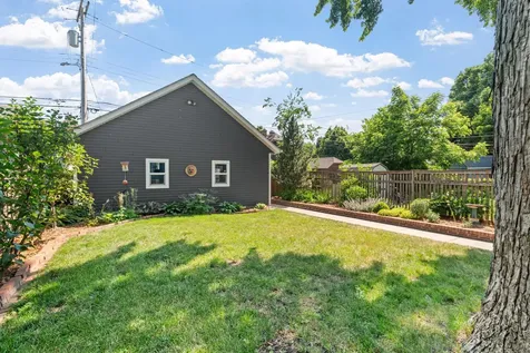 1028 Ashland Avenue Saint Paul MN 55104
