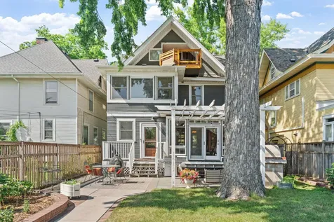 1028 Ashland Avenue Saint Paul MN 55104