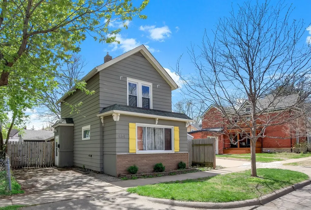 454 Michigan Street Saint Paul MN 55102