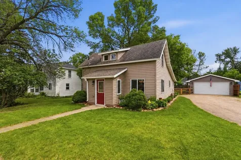 114 E Oak Street Osakis MN 56360