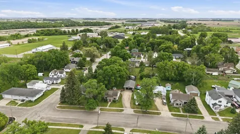 114 E Oak Street Osakis MN 56360