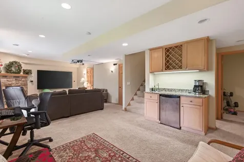 7375 W Fish Lake Road Maple Grove MN 55311