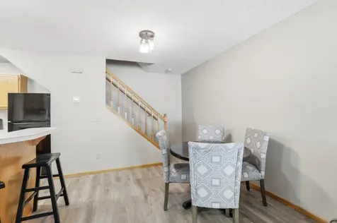 8426 Copperfield Way Inver Grove Heights MN 55076