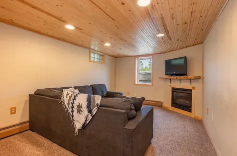 20190 Happy Hollow Road Grand Rapids MN 55744