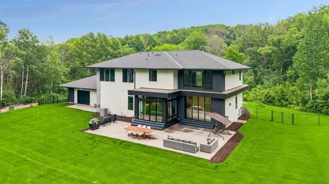 10371 Andrea Trail Inver Grove Heights MN 55077
