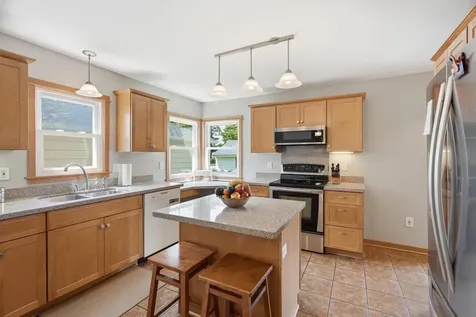 681 Wilder Street S Saint Paul MN 55116