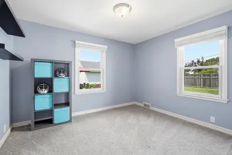 681 Wilder Street S Saint Paul MN 55116