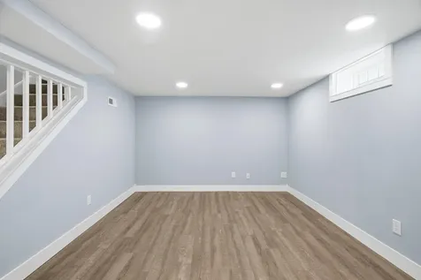 681 Wilder Street S Saint Paul MN 55116
