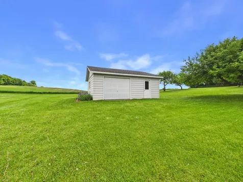 18827 County Road 17 Holdingford MN 56340