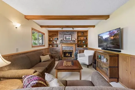10435 Buckingham Drive Eden Prairie MN 55347