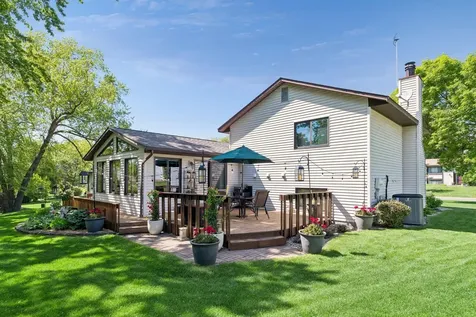 10435 Buckingham Drive Eden Prairie MN 55347