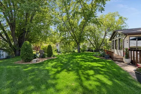 10435 Buckingham Drive Eden Prairie MN 55347