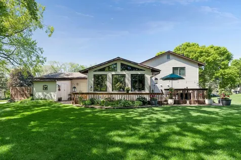 10435 Buckingham Drive Eden Prairie MN 55347