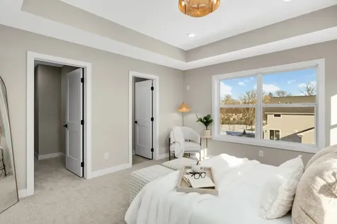 2164 Eustis Roseville MN 55113
