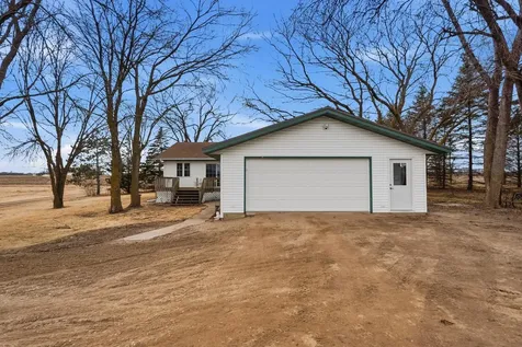 15682 150th Street Osakis MN 56360
