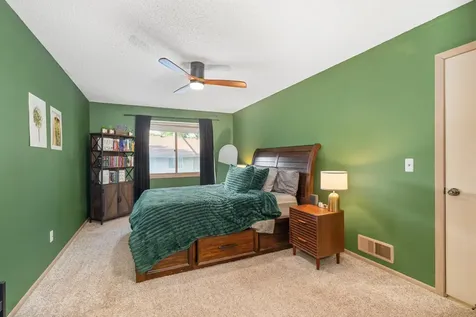 3597 York Drive Woodbury MN 55125