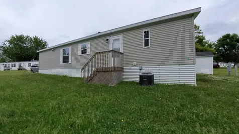 308 22nd Street NW Stewartville MN 55976