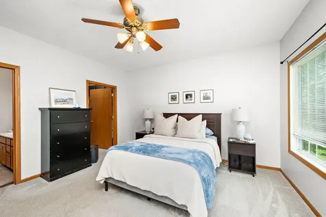 8000 Stratford Circle S Shakopee MN 55379