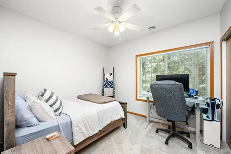 8000 Stratford Circle S Shakopee MN 55379