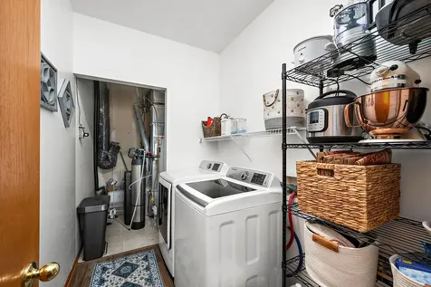8000 Stratford Circle S Shakopee MN 55379