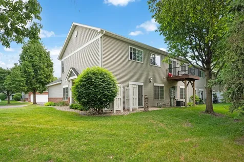 8000 Stratford Circle S Shakopee MN 55379