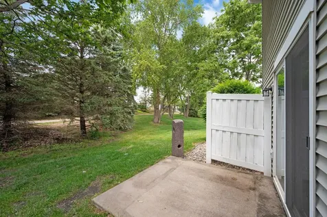 8000 Stratford Circle S Shakopee MN 55379