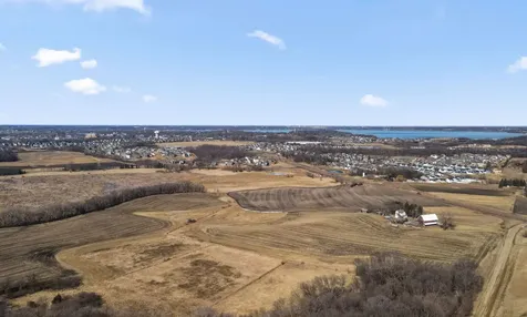 4331 Meadowview Drive Waconia MN 55387