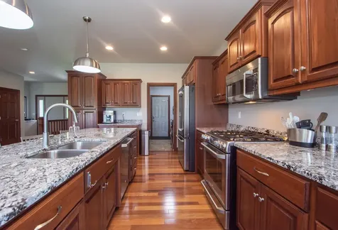 5467 47th Avenue S Fargo ND 58104