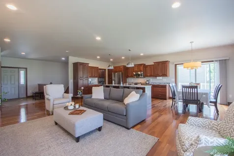 5467 47th Avenue S Fargo ND 58104