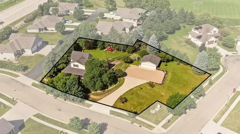 2537 Lisa Lane NE Rochester MN 55906