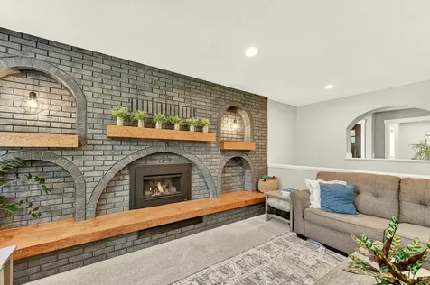 2537 Lisa Lane NE Rochester MN 55906