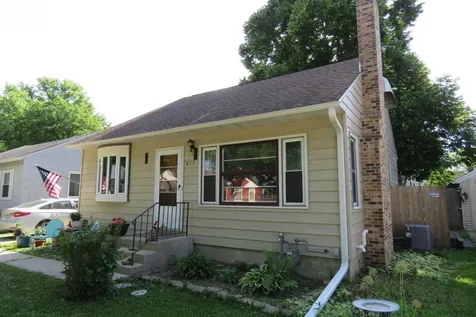817 14th Avenue NE Rochester MN 55906