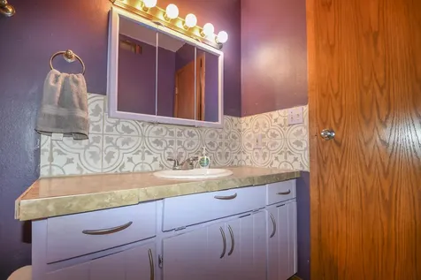 1513 28th Avenue S Fargo ND 58103