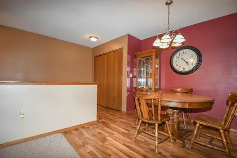 1513 28th Avenue S Fargo ND 58103