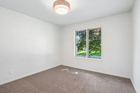 425 Crestview Drive S Maplewood MN 55119