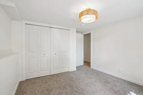 425 Crestview Drive S Maplewood MN 55119