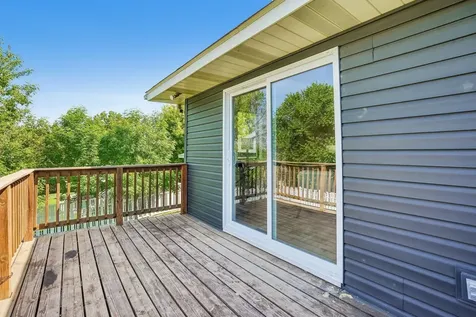 425 Crestview Drive S Maplewood MN 55119
