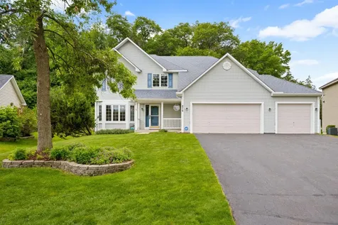 676 Falcon Ridge Road Woodbury MN 55125